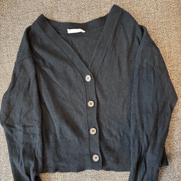 Everlane Black Cropped Cashmere Cardigan - Picture 3 of 5